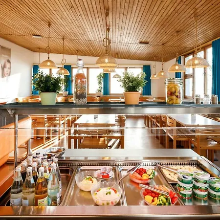 Djh Kelheim Hostel *